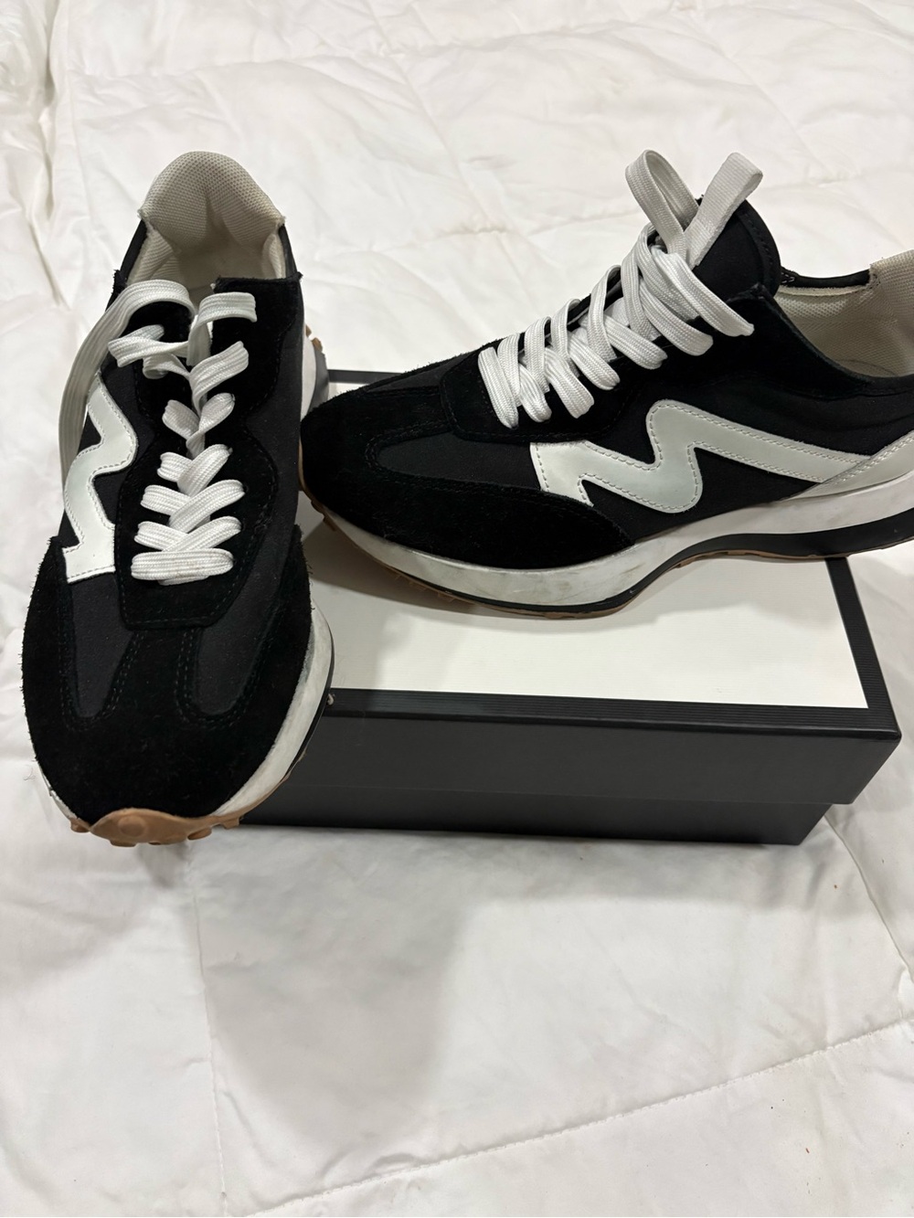 Steve Madden Black and White Women's Athletic Sneakers